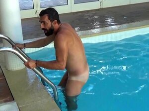 300px x 225px - Gay Swim porn videos at Xecce.com