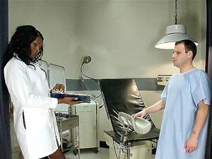 Trans Anal porno et vidéos de sexe en haute qualité sur VoilaPorno.com