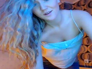 Venera porno et vidéos de sexe en haute qualité sur VoilaPorno.com