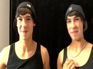 Gay seks braća blizanci