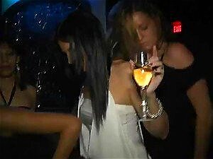 Ebony Sex Party porn videos at Xecce.com