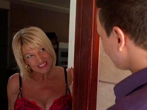 Cougar Avec Un Jeune porno et vidéos de sexe en haute qualité sur ...