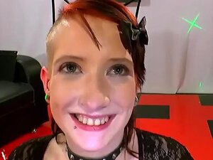 Linda Lush porno et vidéos de sexe en haute qualité sur VoilaPorno.com