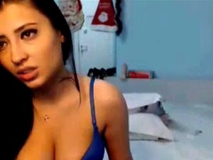 Busty Darksome Brown On Livecam