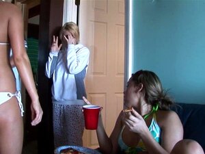 Spring Break Home Video My Friends Flashing And Later Regretting Letting Me Film Porn