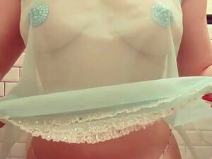 高质量的透明衣服色情&性爱视频在观看色情