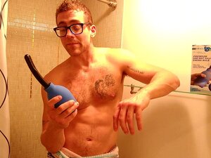 Gay Douches porn videos at Xecce.com
