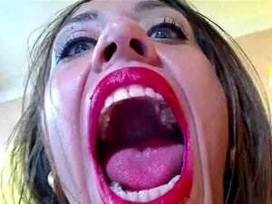 Huge Mouth Porn - Mouth Target porn videos at Xecce.com
